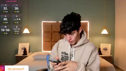 ALejoo Saenz online show from April 13, 2:50 am