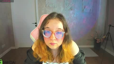 Aleks online show from April 8, 9:20 am