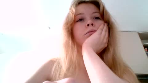 aleksa angel online show from June 14, 8:16 am