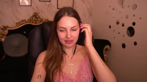 aleksaloree online show from May 16, 6:54 am