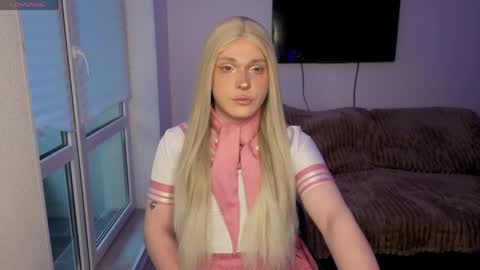 ALENA  INDEPENDENT MODEL online show from April 26, 5:05 am