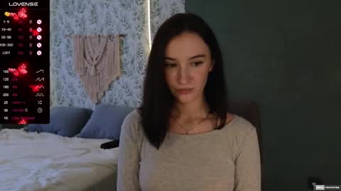 Snapshot of alena_navi chatting on February 7, 10:50 am Alena online show from February 7, 10:50 am