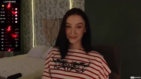 Snapshot of alena_navi chatting on February 10, 12:50 pm Alena online show from February 10, 12:50 pm