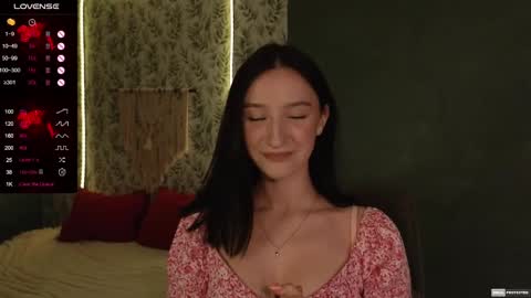 Snapshot of alena_navi chatting on February 28, 6:31 pm Alena online show from February 28, 6:31 pm