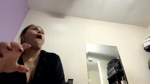 alenart online show from November 4, 4:55 am