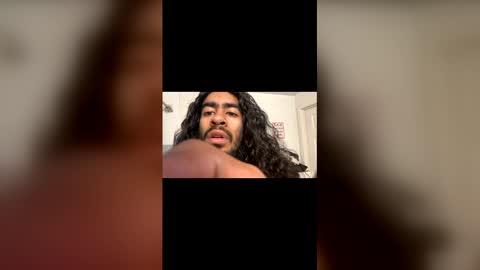 Bigduckandtwonuts online show from November 25, 10:15 am