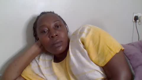 Noreen Kennth and Emilly online show from February 18, 6:37 pm