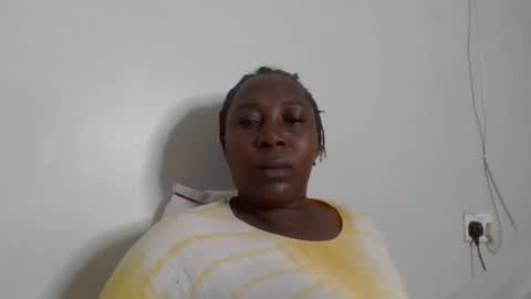 Noreen Kennth and Emilly online show from February 19, 6:59 pm