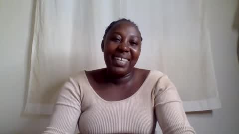 Noreen Kennth and Emilly online show from July 4, 6:25 pm
