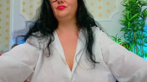 alesha_arabian_ online show from April 6, 4:52 pm
