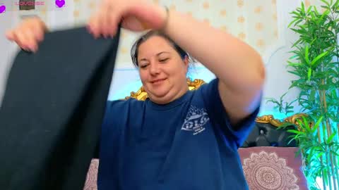 alesha_arabian_ online show from April 9, 4:23 am