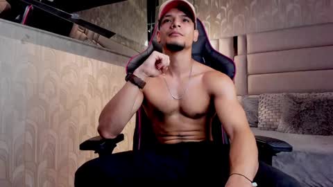 Alessandro King online show from December 29, 4:08 pm