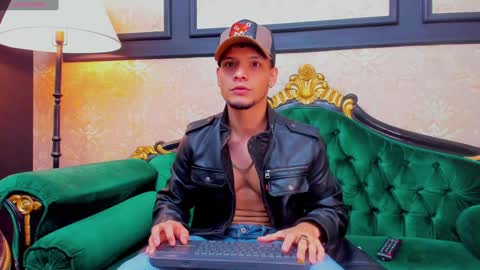 Alessandro King online show from January 25, 11:55 am