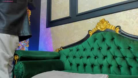 Alessandro King online show from September 10, 2:06 pm