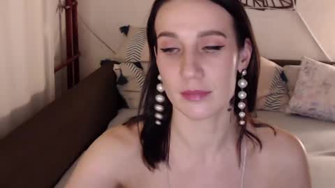 Snapshot of alessandra_foxy chatting on January 25, 5:19 pm Sandra online show from January 25, 5:19 pm