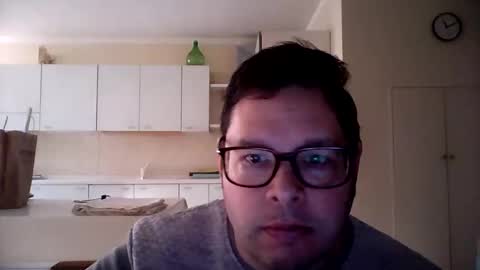 Snapshot of alessandro1791776 chatting on November 29, 9:12 am alessandro1791776 online show from November 29, 9:12 am