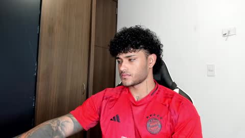 Alessandro Vanni online show from December 16, 1:22 pm