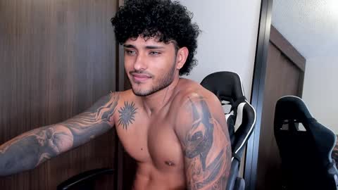 Alessandro Vanni online show from December 21, 4:46 pm