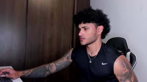 Alessandro Vanni online show from January 16, 11:59 pm