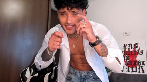 Alessandro Vanni online show from September 13, 6:51 pm