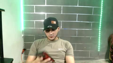 Snapshot of alessandrobooy chatting on July 1, 4:03 am alessandro online show from July 1, 4:03 am