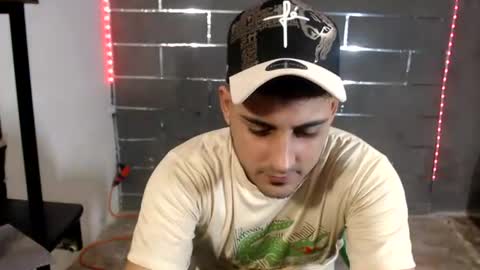Snapshot of alessandrobooy chatting on July 13, 3:09 am alessandro online show from July 13, 3:09 am