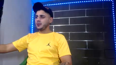 Snapshot of alessandrobooy chatting on July 18, 7:45 am alessandro online show from July 18, 7:45 am