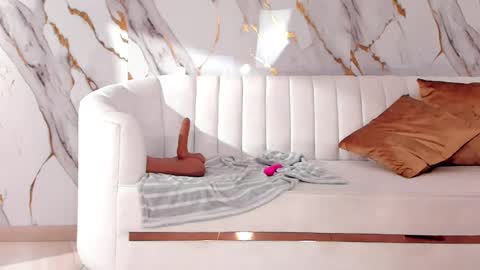 Snapshot of alessaromero chatting on March 11, 1:48 am ALESSA ROMERO online show from March 11, 1:48 am