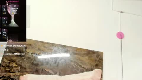 Snapshot of alessia12_ chatting on February 20, 11:54 pm Alessia online show from February 20, 11:54 pm