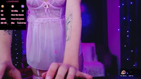 alessiacroft online show from December 23, 5:16 am