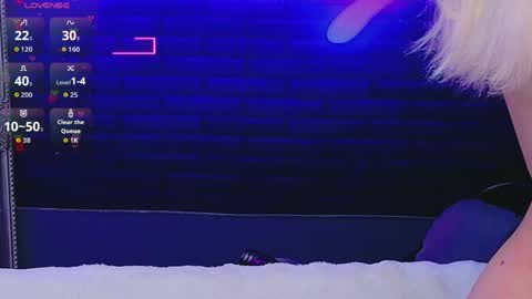alessiacroft online show from June 7, 4:05 am