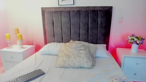 alessiaowen_ online show from April 12, 7:41 pm