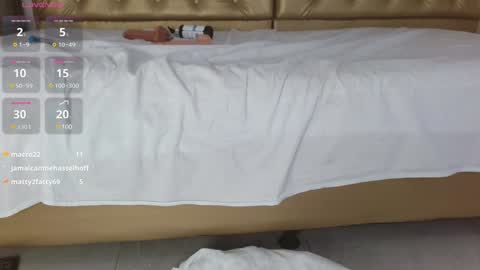 alessiiaa online show from February 7, 7:59 pm