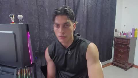 alessio Vale online show from March 28, 10:53 pm