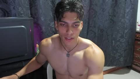 alessio Vale online show from April 4, 12:53 am