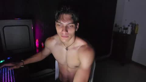 alessio Vale online show from April 6, 10:27 am