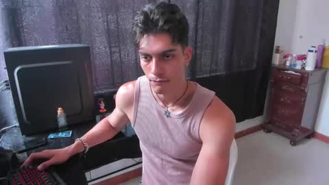 alessio Vale online show from April 7, 5:35 pm