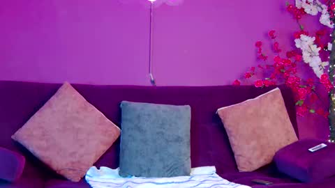 Snapshot of alessiovitale chatting on November 27, 12:18 pm Alessio online show from November 27, 12:18 pm