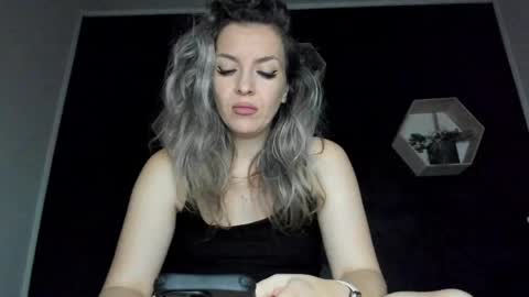 alesys69 online show from May 9, 9:42 pm