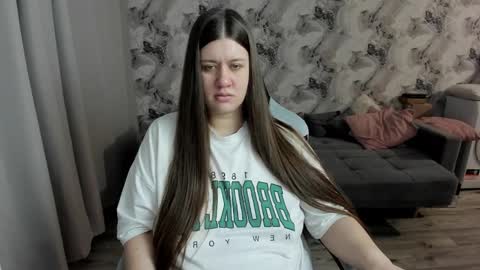 Snapshot of aletta_oushen chatting on February 14, 12:13 pm Aletta Oushen online show from February 14, 12:13 pm