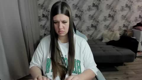 Snapshot of aletta_oushen chatting on February 26, 1:21 pm Aletta Oushen online show from February 26, 1:21 pm