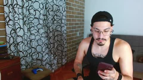 aleviz online show from February 15, 7:51 am