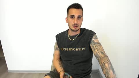 alex23cmx online show from May 18, 3:07 pm
