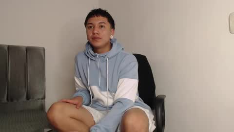 Owen online show from February 28, 1:47 am