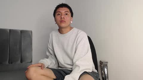 Owen online show from December 17, 1:22 am