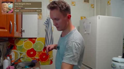 Alex Amazing online show from December 13, 10:37 pm