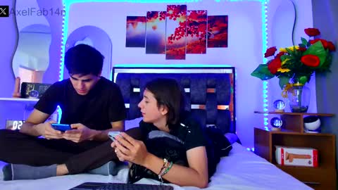 sneider online show from January 28, 6:49 pm