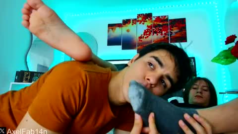 sneider online show from February 22, 9:48 pm