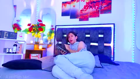 sneider online show from September 14, 7:57 pm