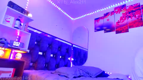 sneider online show from November 23, 8:41 pm